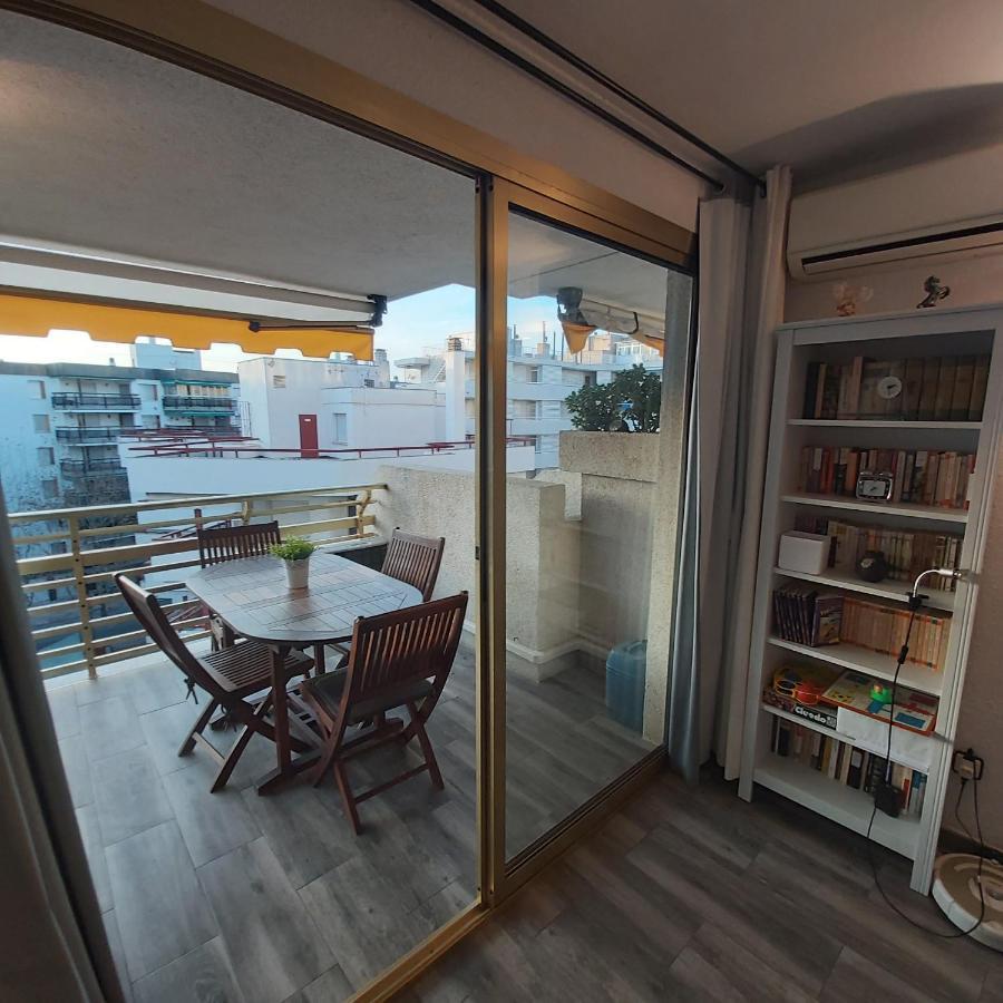 Apartamento En El Centro De 살루 외부 사진