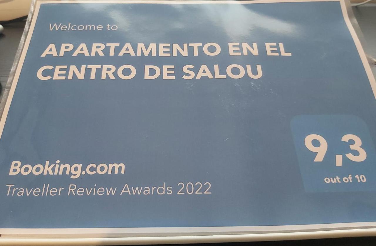 Apartamento En El Centro De 살루 외부 사진
